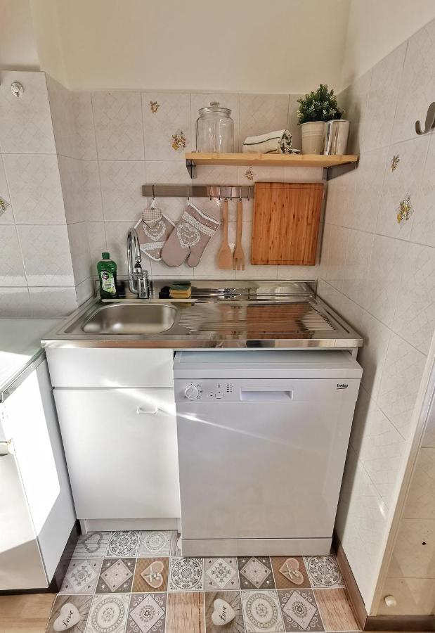 Appartamento Campi Elisi Trieste Exterior foto